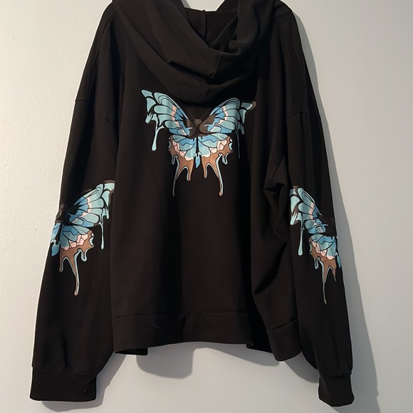 Shein Butterfly Pullover Sweater - Picture 5 of 5